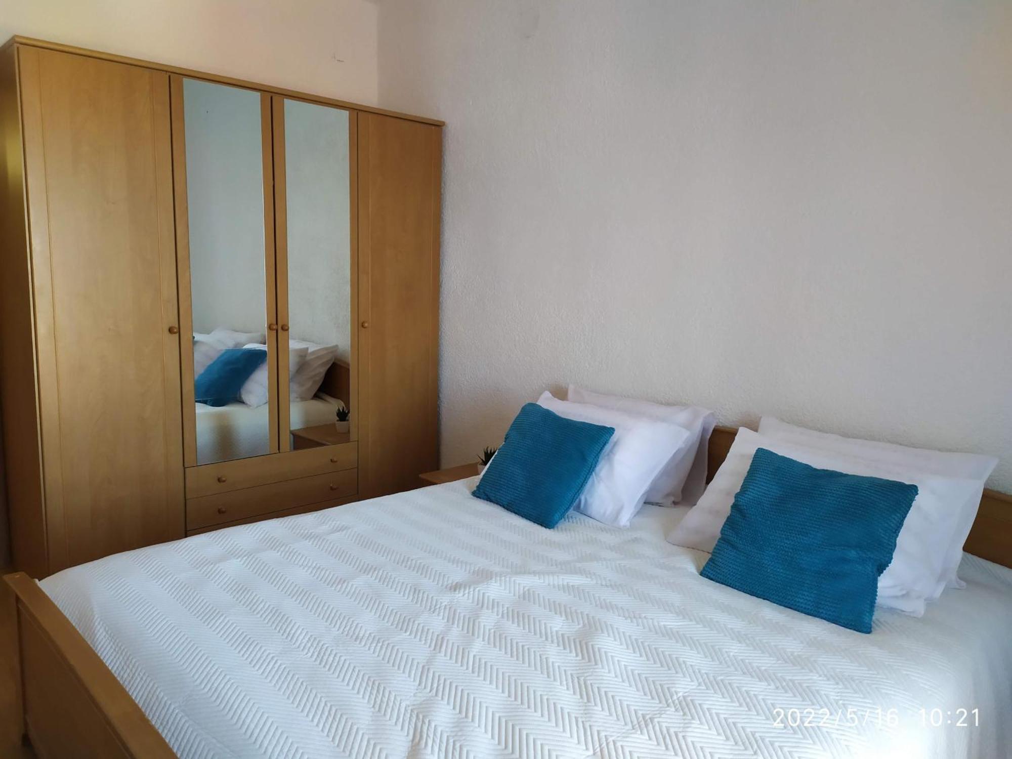 Apartments And Room Suza Senj  Extérieur photo